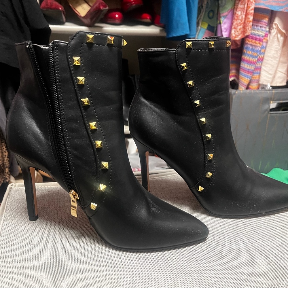 Nicole Miller Booties